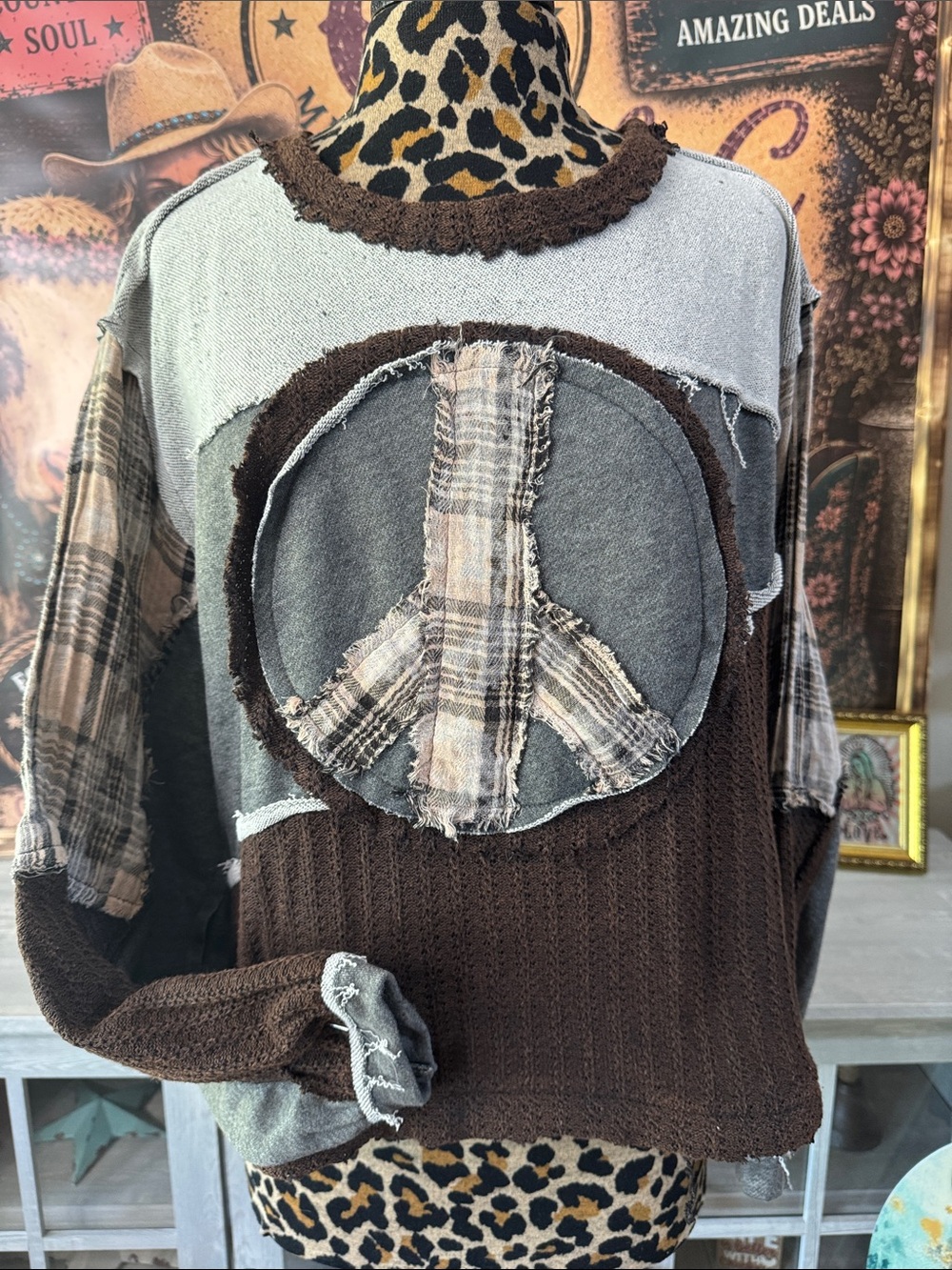 POL Women's Patchwork Peace Sign Sweater - Sz Med - Picture 3 of 8